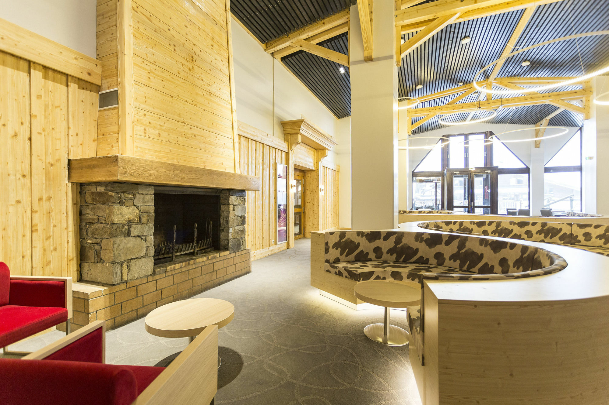 Hotel Club Mmv Les Arolles **** Val Thorens Exterior foto